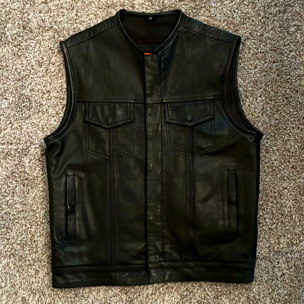 Men's Zipper & Snap Closure Leather Motorcycle Vest Quick Access Gun Pocket